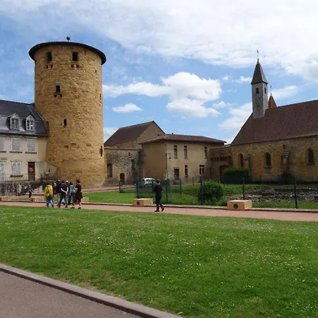 Le Chantemerle Climatise * Briennon